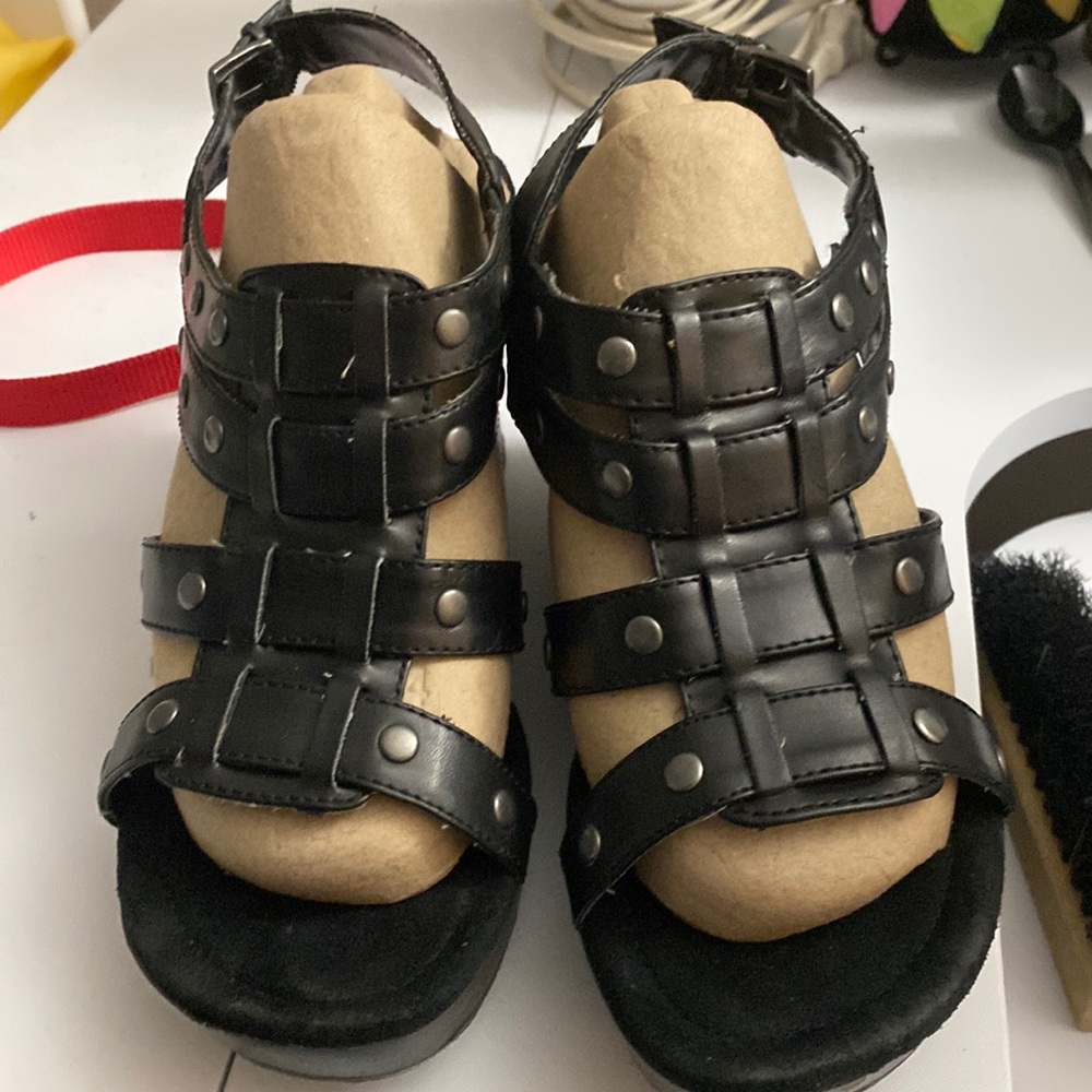 Black shoes
